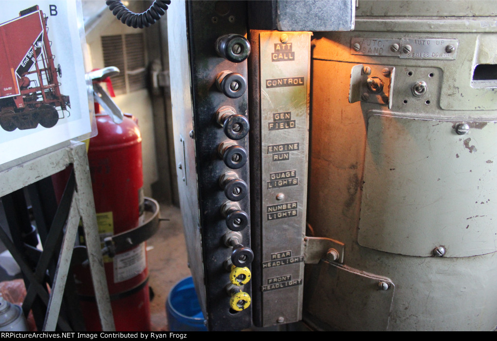 RRV&W 302 Controls